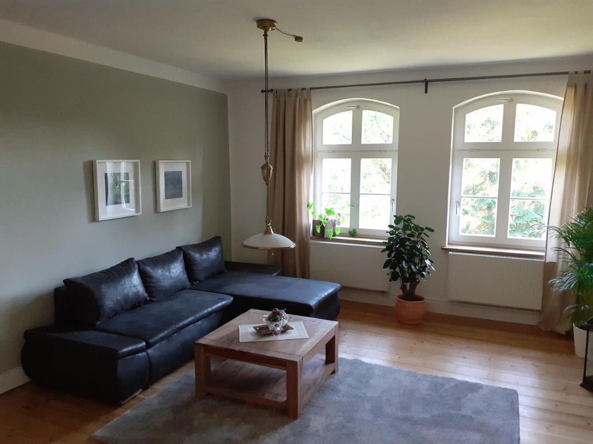 Kuhstorf Ferienwohnung Ehemalige Revierfoersterei "Uns Luett" מראה חיצוני תמונה